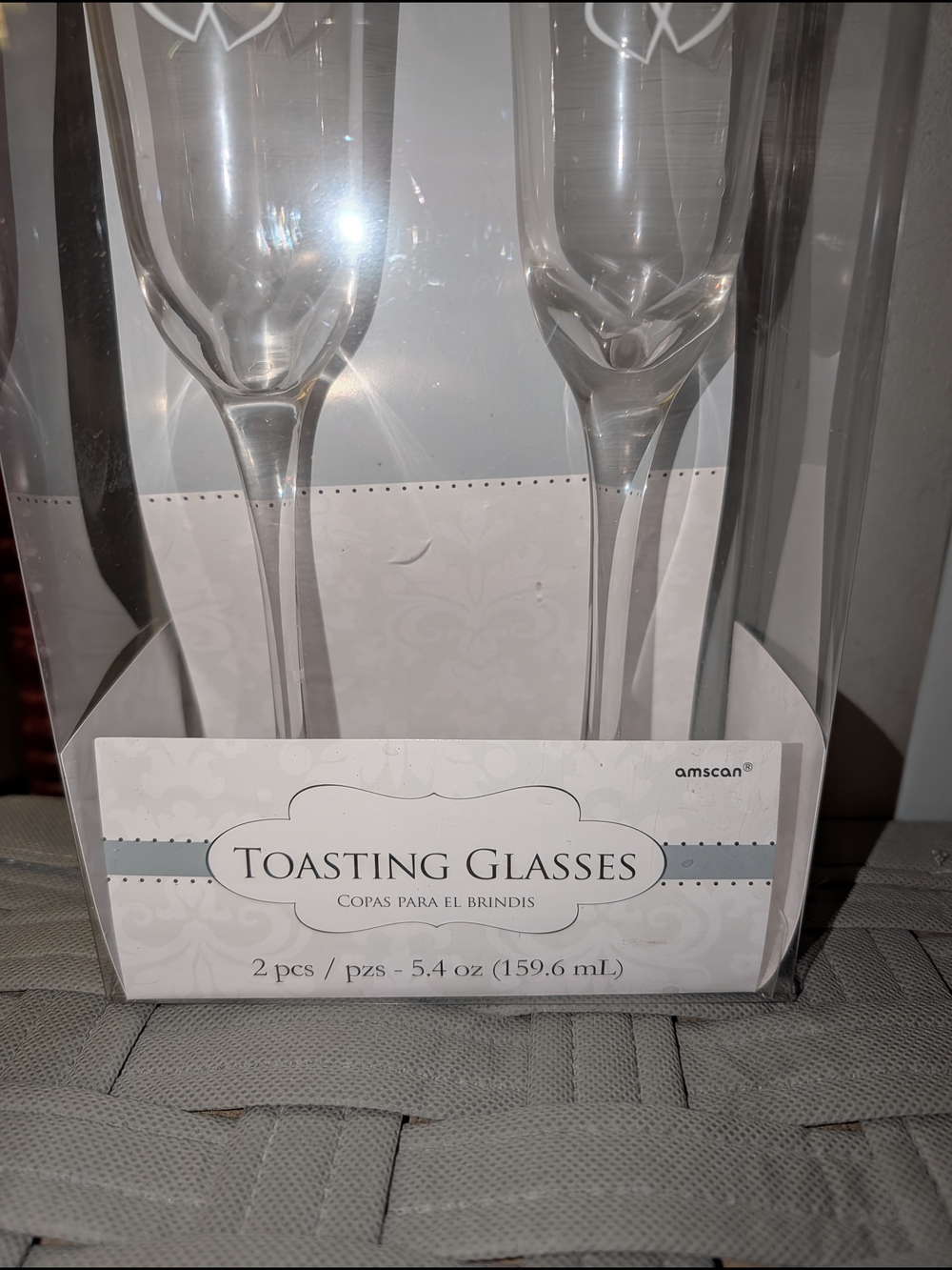 Bride & Groom Champagne Flutes - Picture 2 of 6